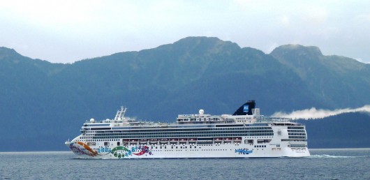 9-26-13 The cruise ship Norwegian Pearl sails south through Chathan Strait on its final () voyage of the season.